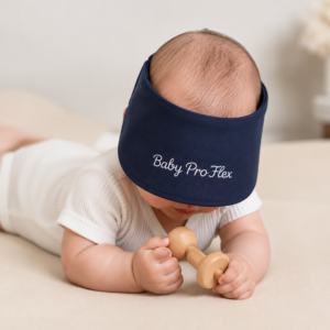 Casquette anti hyperextension avec bébé tummy time